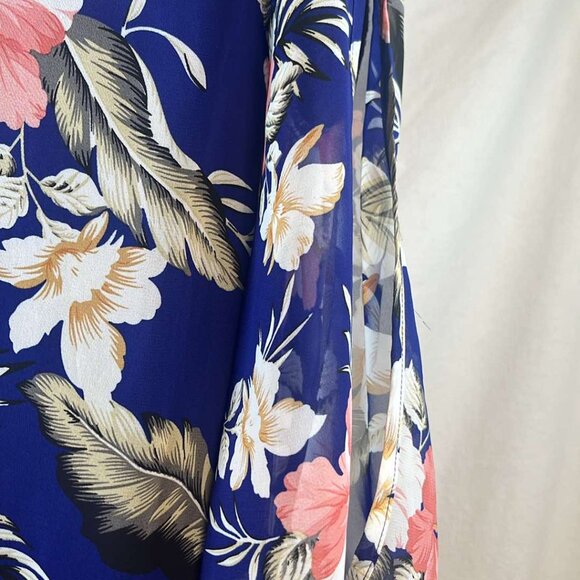 Lulus  Navy Floral Split Sleeve Dress Sz Small Wedding Vacation Celebration - Picture 7 of 12